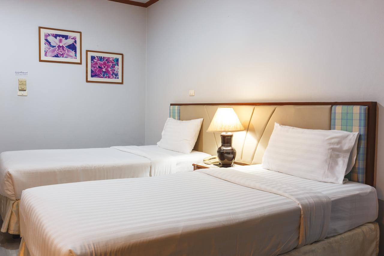 Surin Majestic Hotel Εξωτερικό φωτογραφία