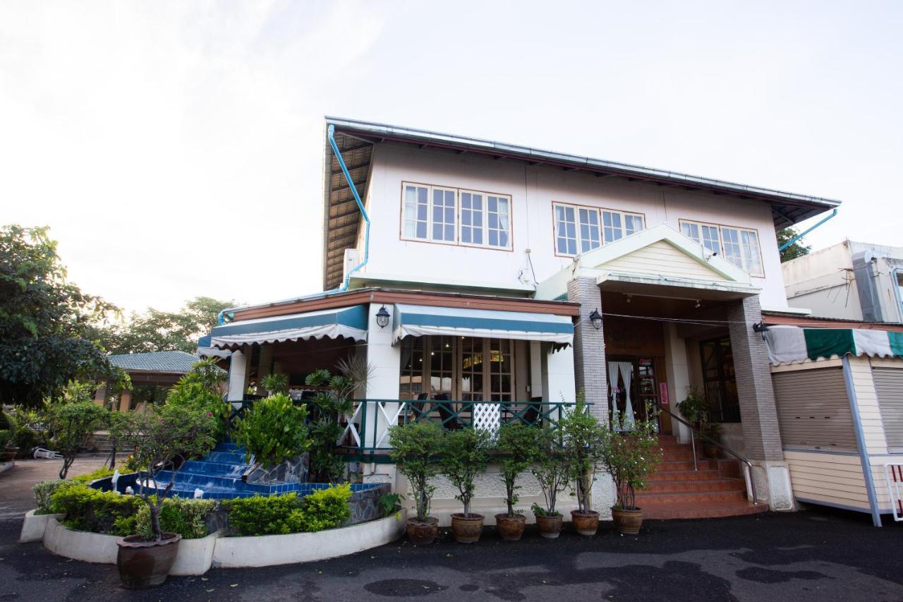 Surin Majestic Hotel Εξωτερικό φωτογραφία