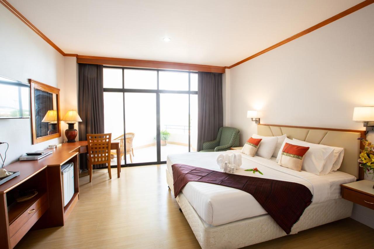 Surin Majestic Hotel Εξωτερικό φωτογραφία