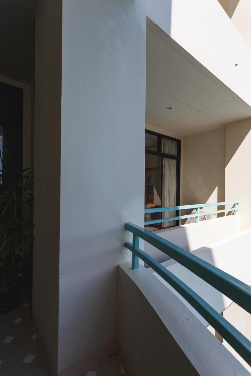 Surin Majestic Hotel Εξωτερικό φωτογραφία