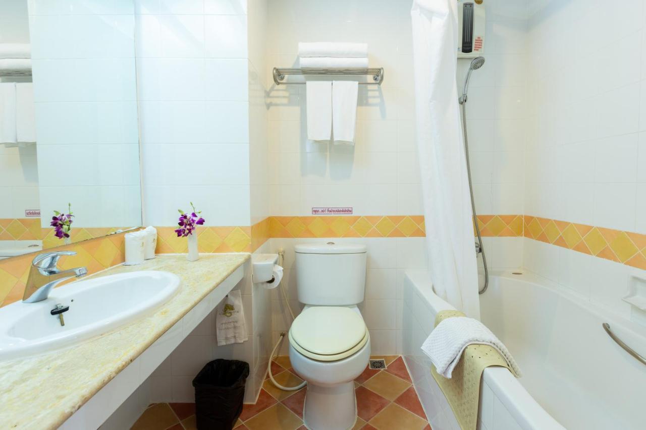 Surin Majestic Hotel Εξωτερικό φωτογραφία